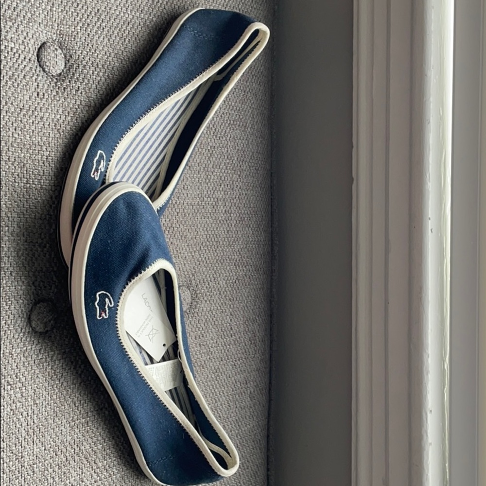 Lacoste flats